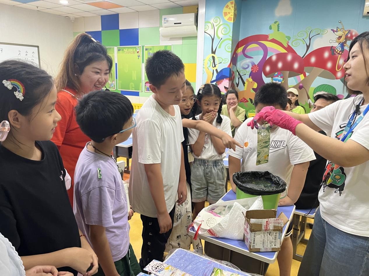 天童美语:理解孩子的心灵世界(图2) 天童美语:理解孩子的心灵世界(图2)