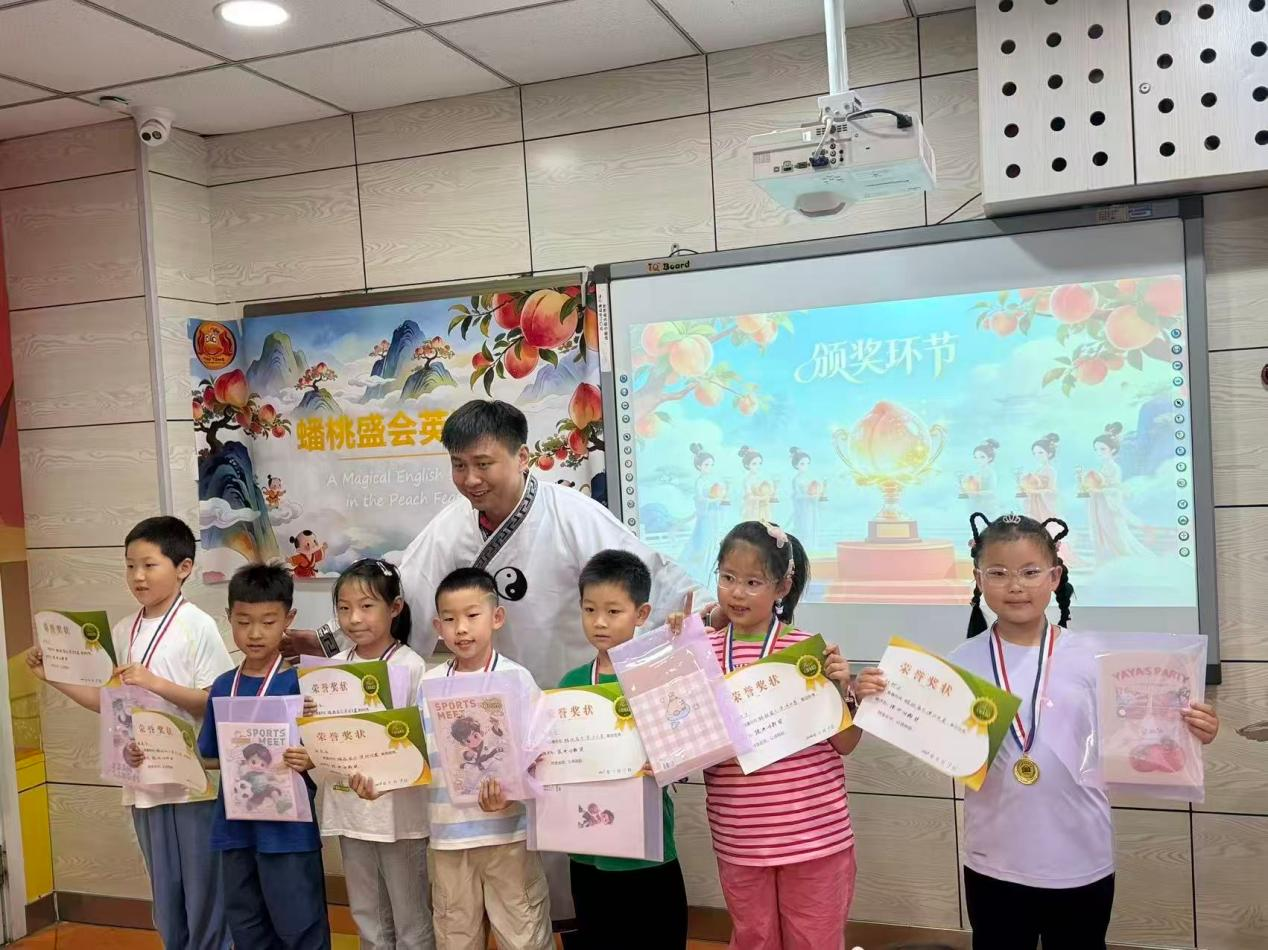 孩子学英语没兴趣?福州天童教育教你怎么点燃第一把火(图1) 孩子学英语没兴趣?福州天童教育教你怎么点燃第一把火(图1)