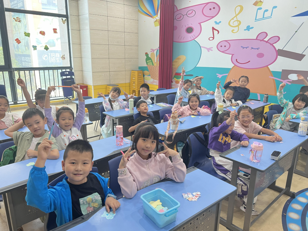 福州天童教育:英语不是“教”出来的,是“用”出来的(图1) 福州天童教育:英语不是“教”出来的,是“用”出来的(图1)